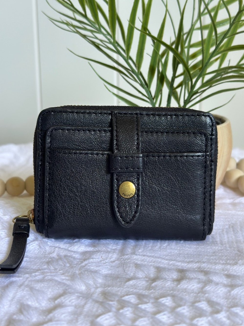 Fossil Black Leather Zip Around Wallet Goat Leather